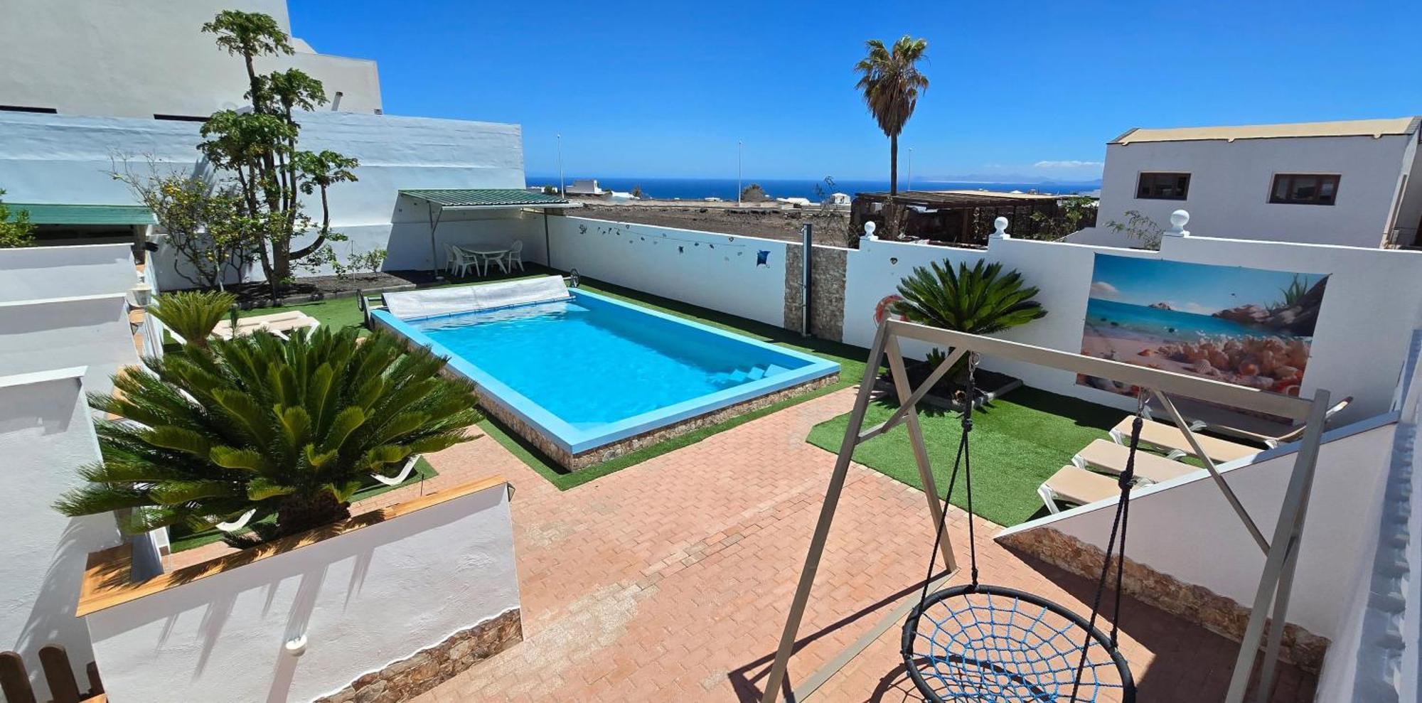 Casa Roja 3 - Quiet Resort, Central, Parking * Tias